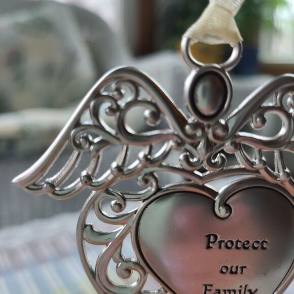 Ganz "Protect Our Family" Guardian Angel Ornament Silver Tone w/ Heart Crystal - Picture 5 of 9